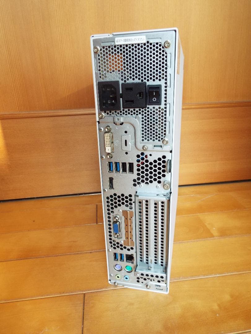 Windowsデスクトップ ESPRIMO D588/TX i5-8500 16G SSD256G+HDD