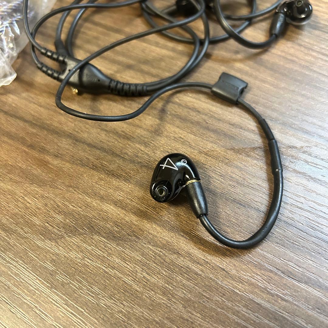 【みつ】【カケあり】Shure aonic4 イヤホン ケース リケーブル