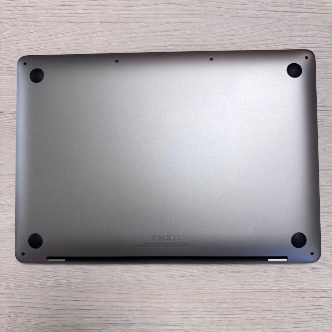 Apple MacBook Pro M2 8GB SSD512GB 13インチ