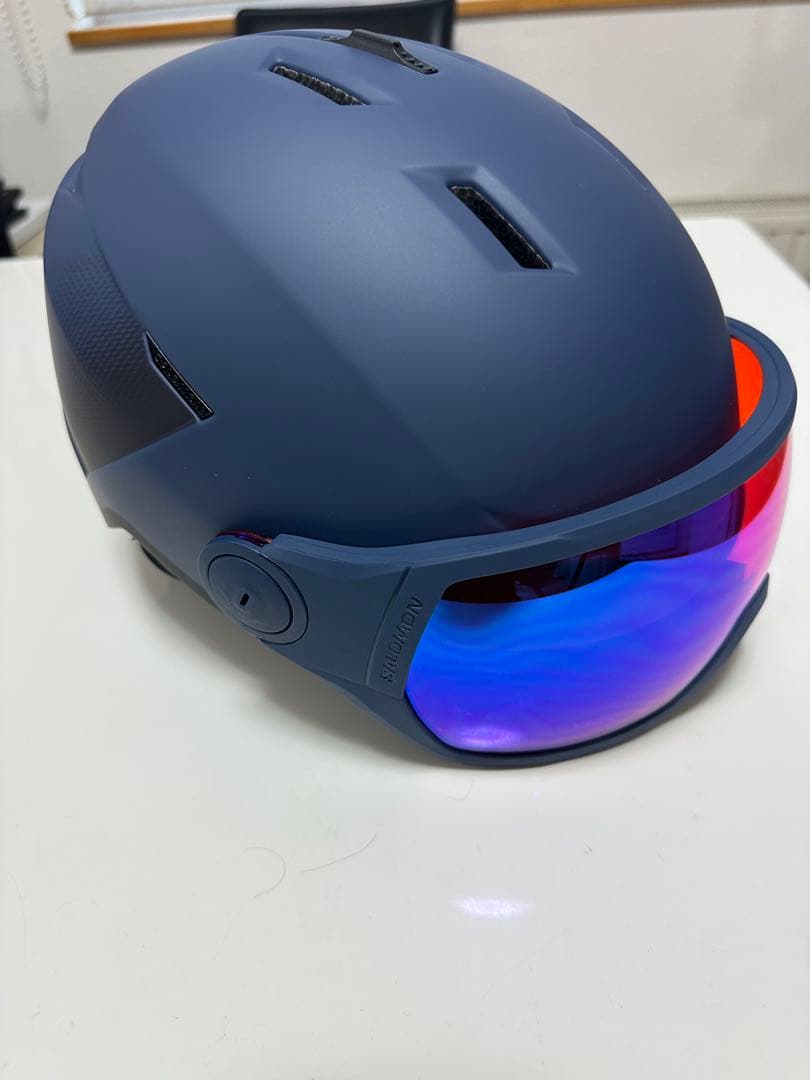 SALOMON一体型ゴーグル付きスキー用ヘルメット59~62cm