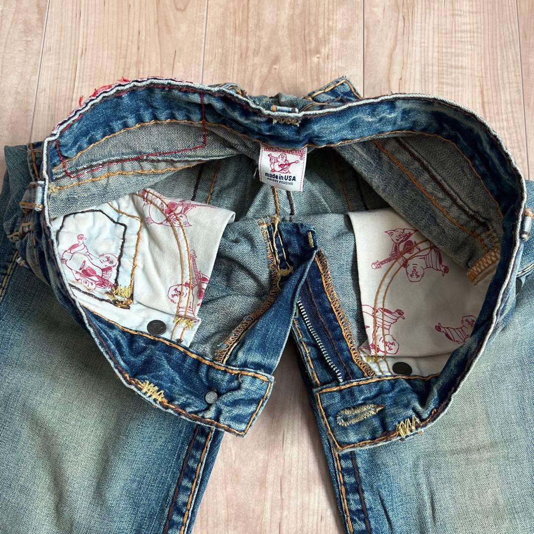 TRUERELIGION メンズ　デニムパンツ　ブーツカット　フレア