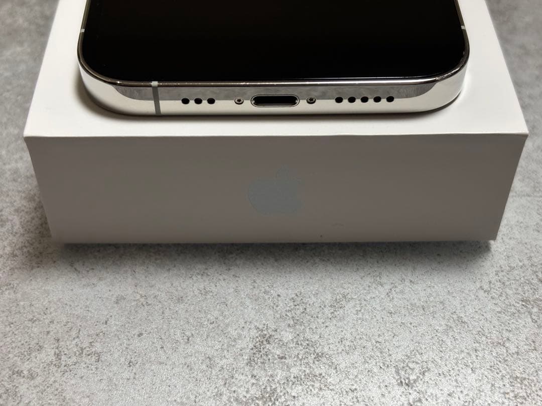 極美品‼️値下げしましたApple iPhone 13 Pro SIMフリー