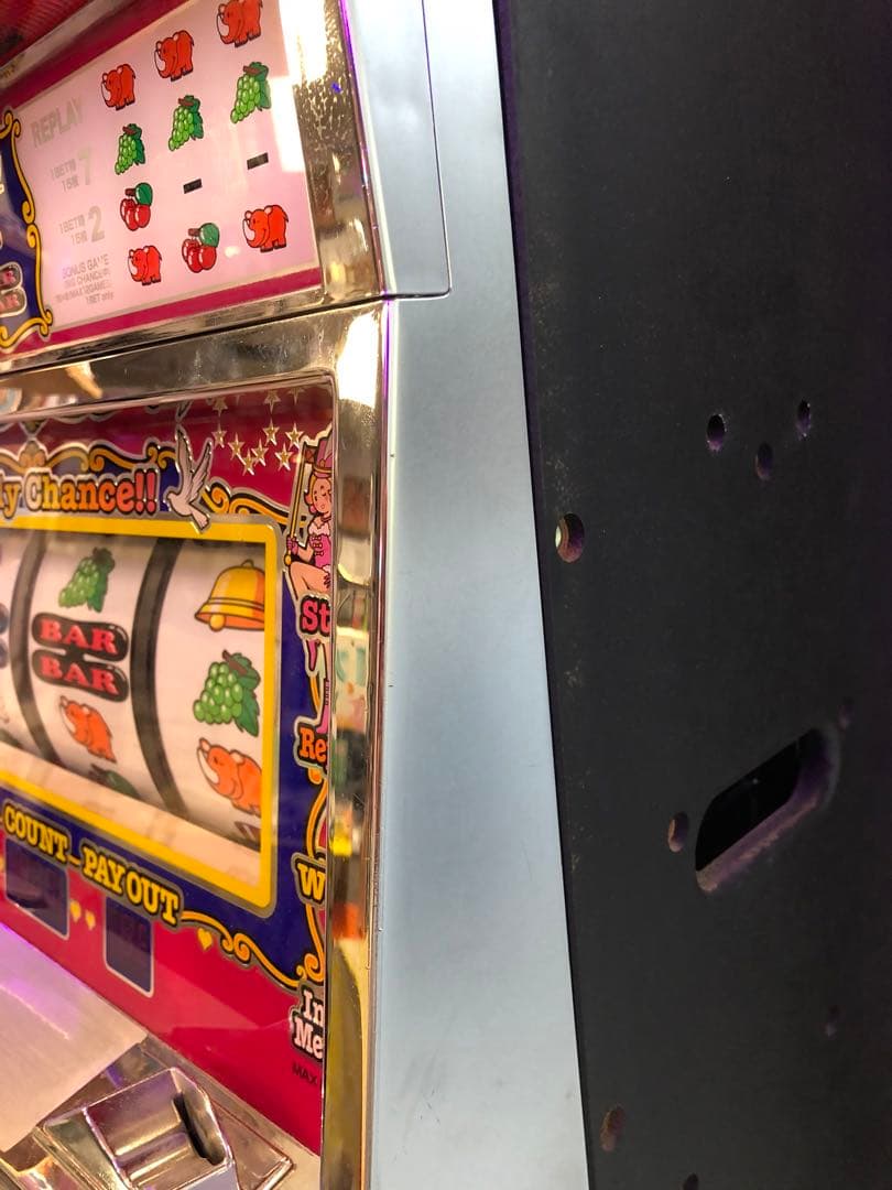 スロットマシン 北電子 家庭用電源 パチスロ実機　ラブリージャグラー