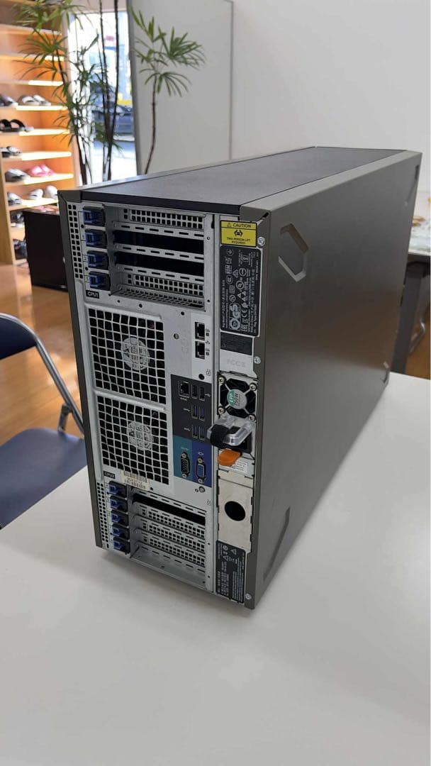 ワークステーション Dell PowerEdge T640