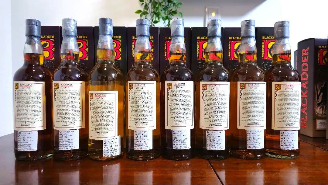 【希少】ブラックアダー25周年記念　ロウカスク16本セット BLACKADDER