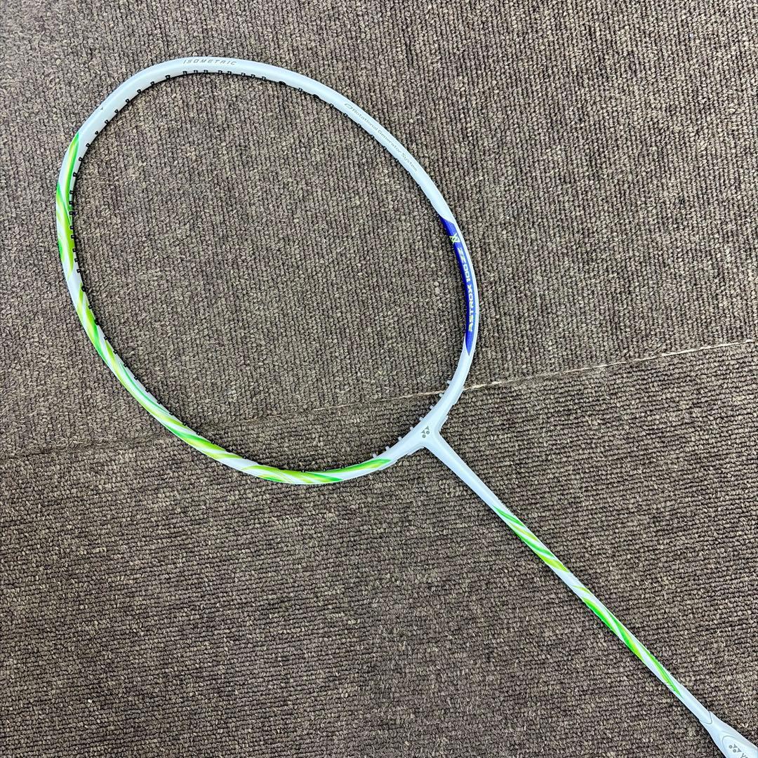 YONEX ASTROX100ZVA ビクター・アクセルセンモデル4U5 新品