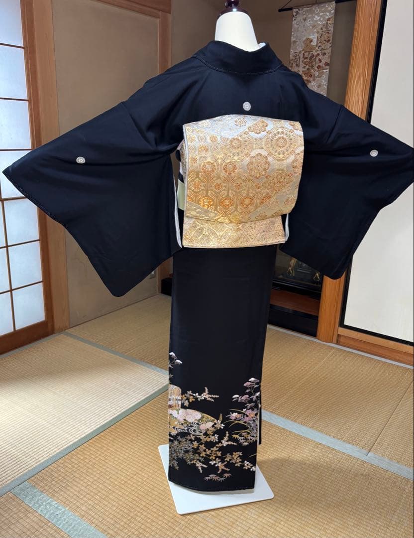 正絹豪華黒留袖6点フルセット 黒留袖　袋帯　帯締め帯揚げ　長襦袢　 末広