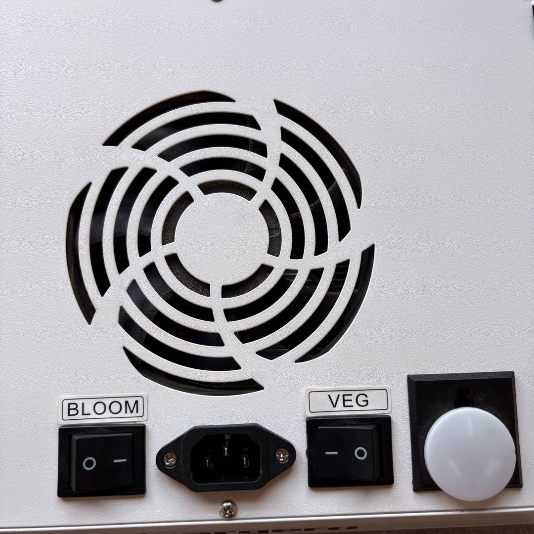 hipargero HG800 2台　育成ライト　バラ売り可能