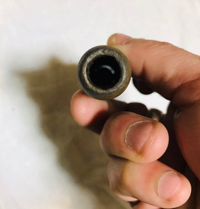 備前焼のチロム(大麻用パイプ)