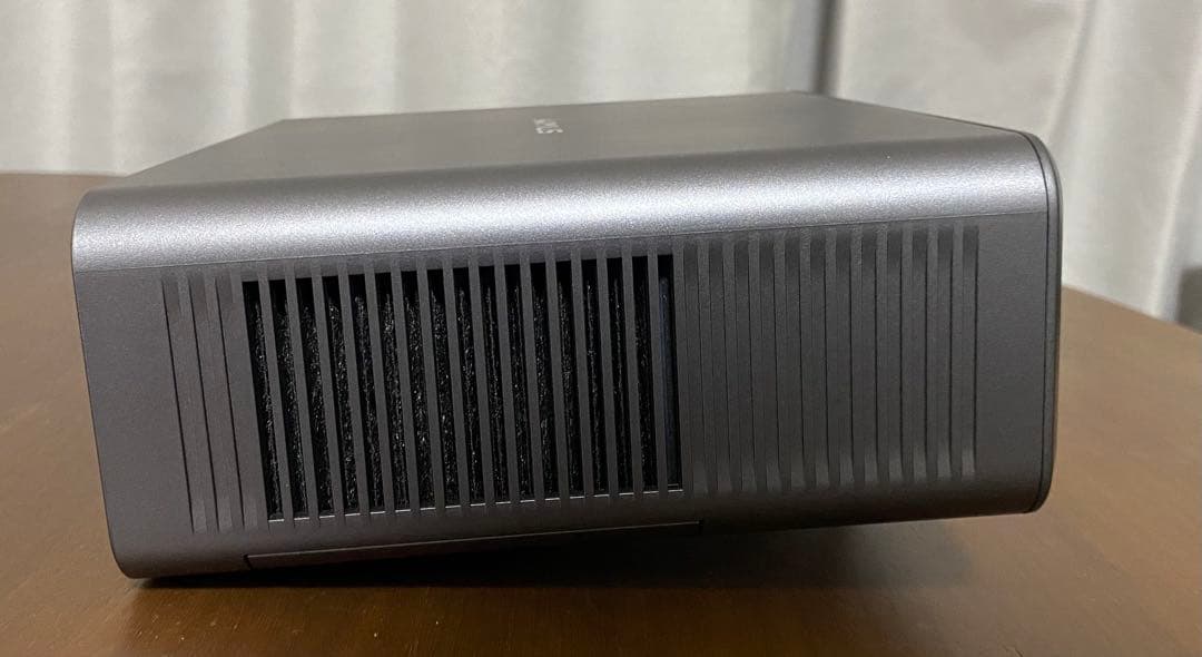 iWIMIUS P65 プロジェクター 本体（ケース付）