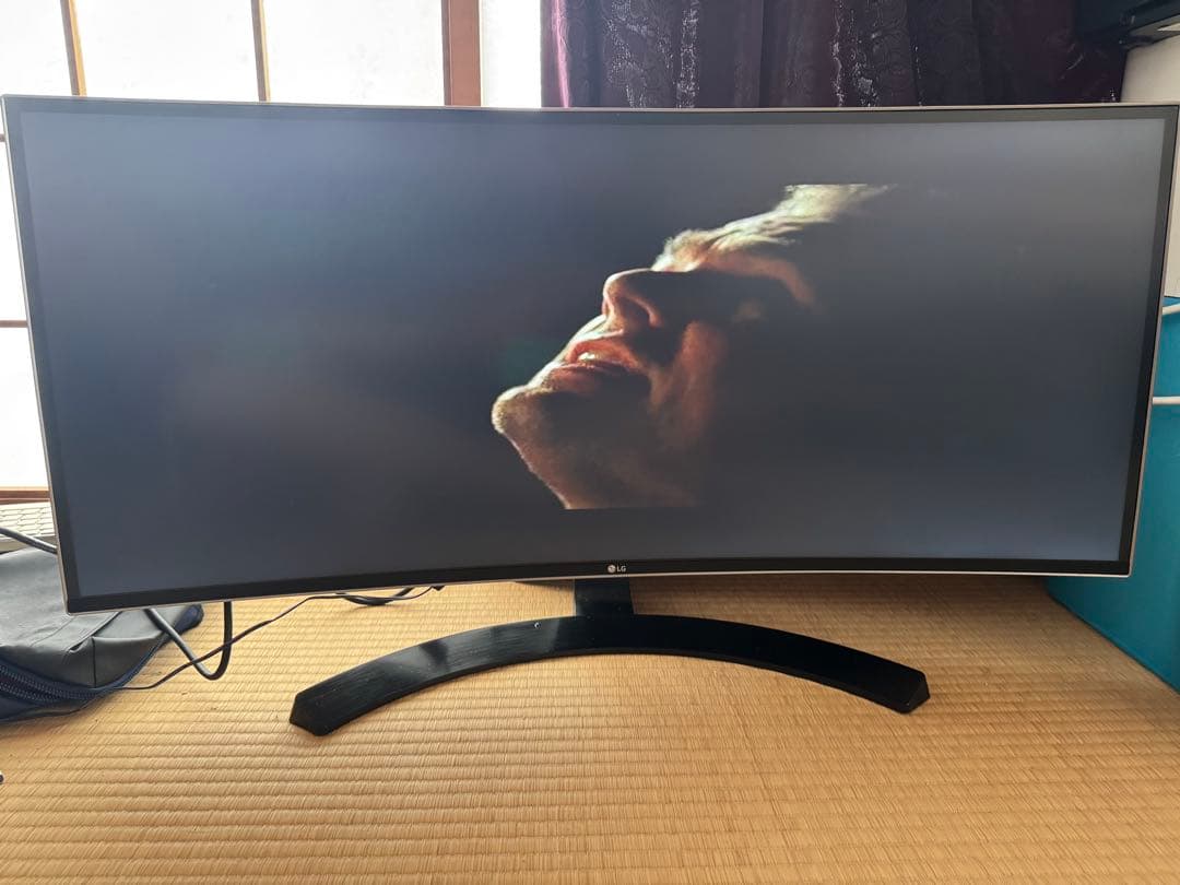 LG 34UC88-B 34inch 大画面ワイドモニター