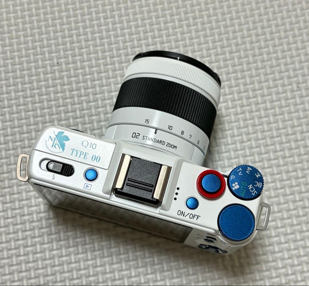 ペンタックス Q10 エヴァンゲリオンモデル TYPE00 : レイ