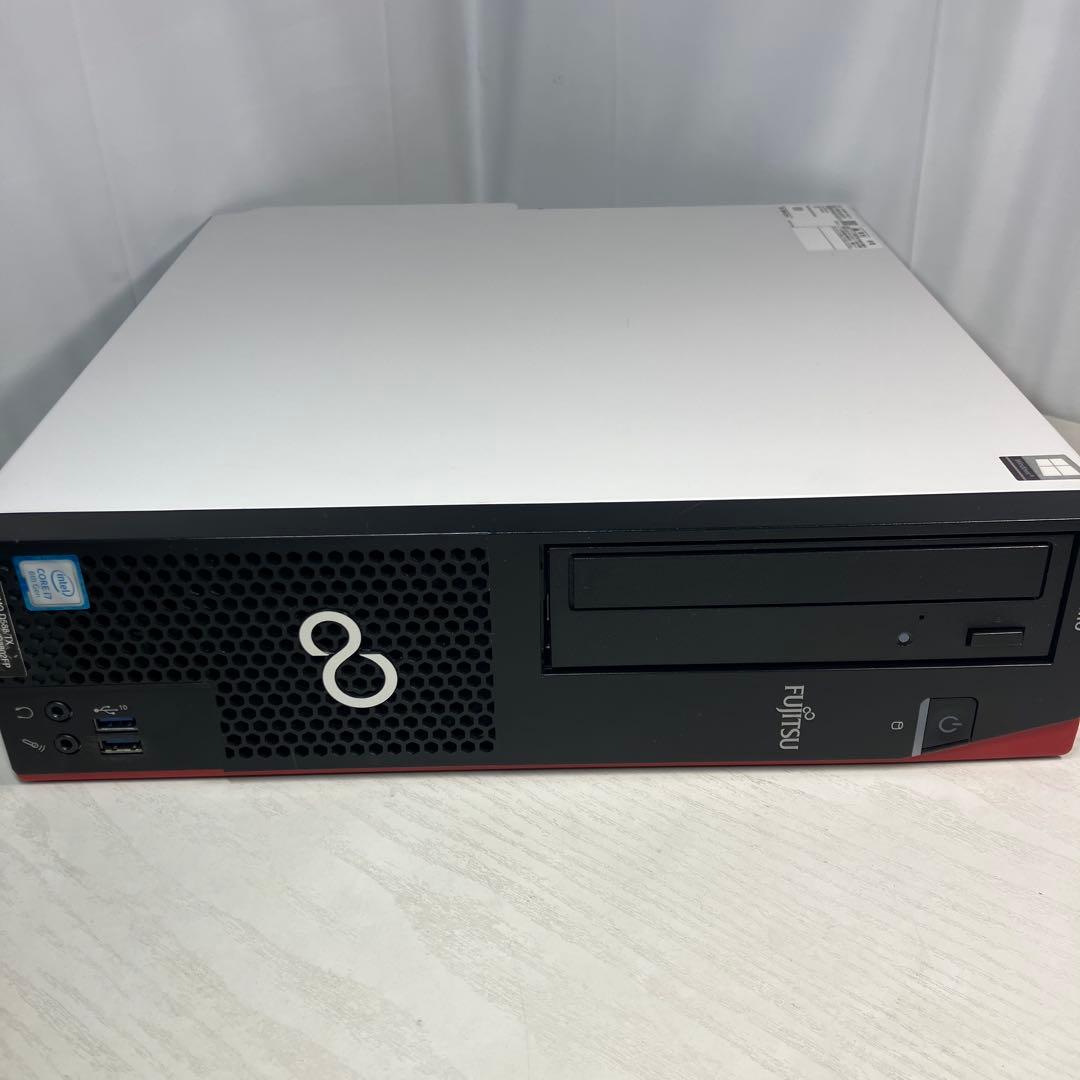 第8世代！Core i7！富士通ESPRIMO D588本体のみジャンク品！