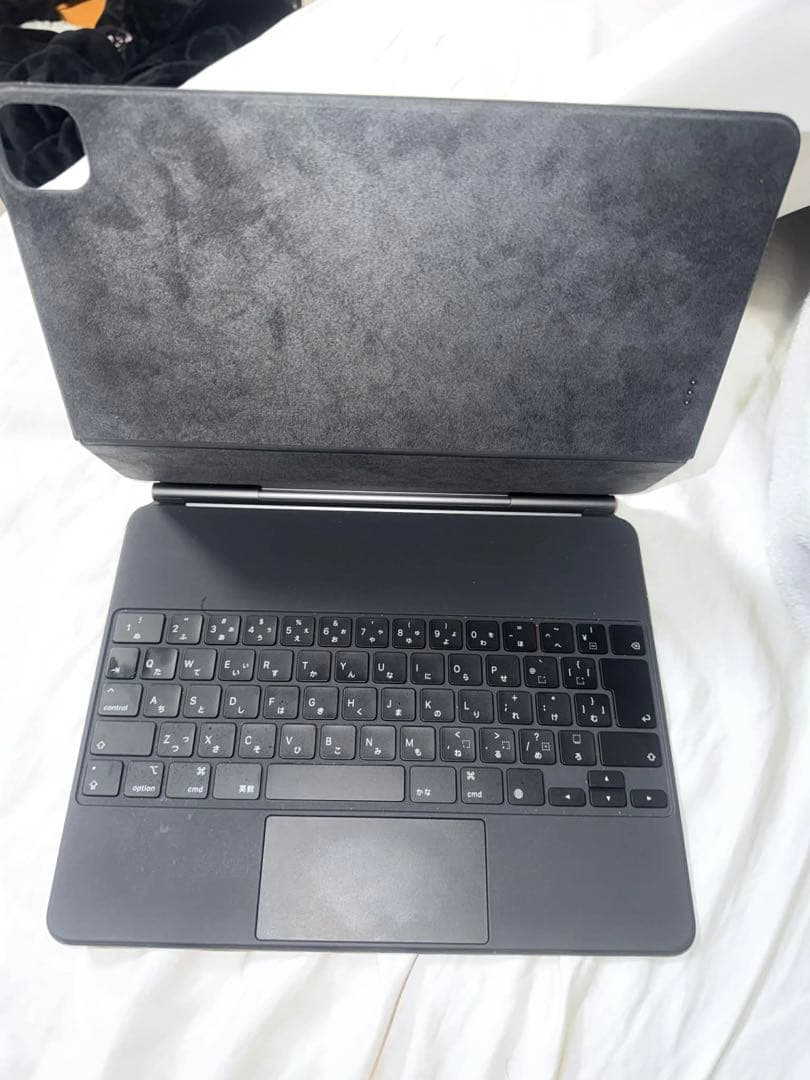 Apple iPadPro 12.9インチ 第5世代 Magickeyboard