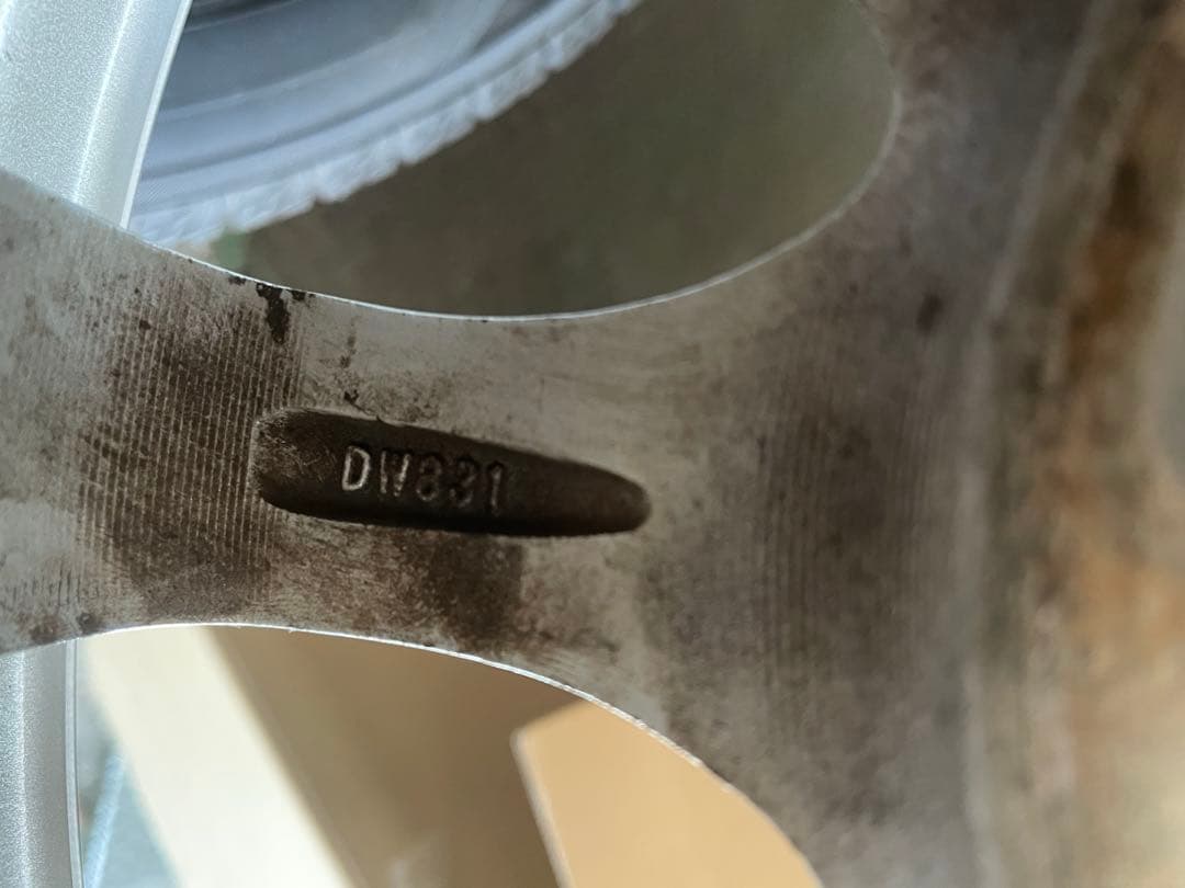 ほぼ未使用ヨコハマIce GUARD 145/80R13 タイヤホイールセット