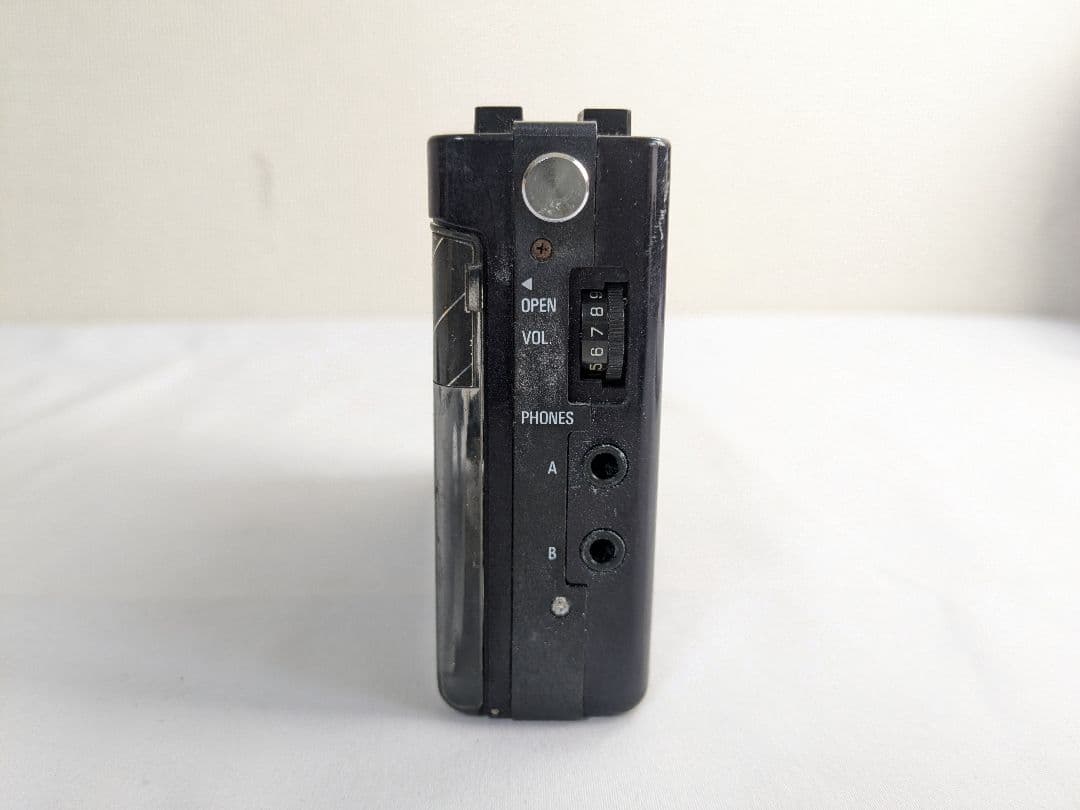 【ジャンク品】 HITACHI カセットプレーヤー CP-25