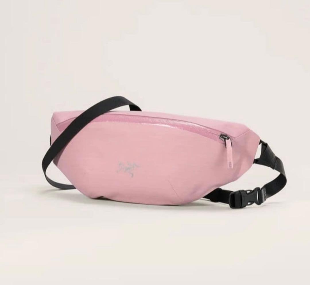 【最終値下】新品未開封 アークテリクス クロスボディバッグ Bliss