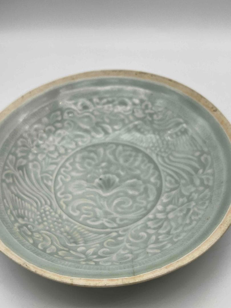 北宋時代　青白磁牡丹鳳凰文盤　茶皿　茶鉢　景徳鎮　影青　唐物(B-98)