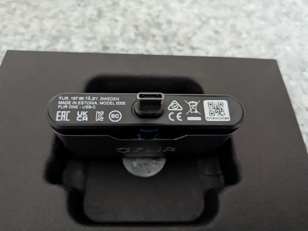 FLIR ONE サーマルイメージングカメラ