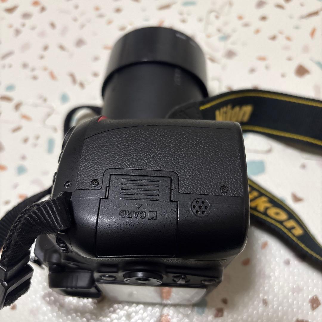 Nikon D90 新品同様　70-300 レンズセット