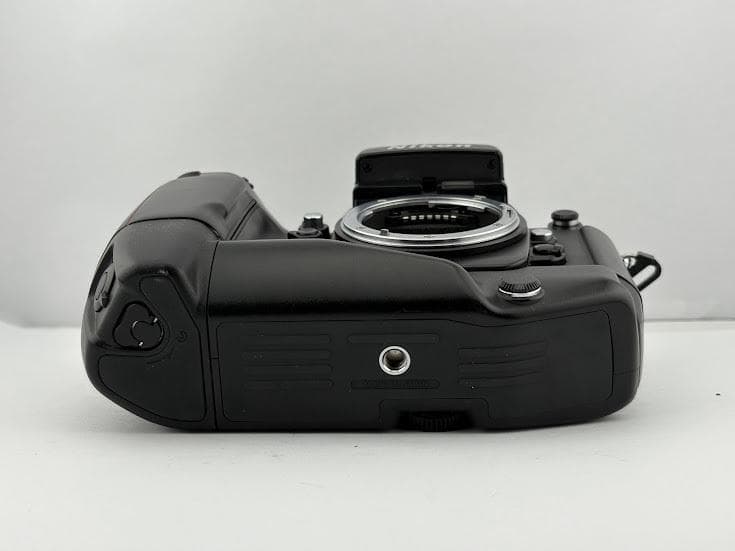 ★美品★ニコンF4S ボディ/ DP-20 / NIKON MB-21