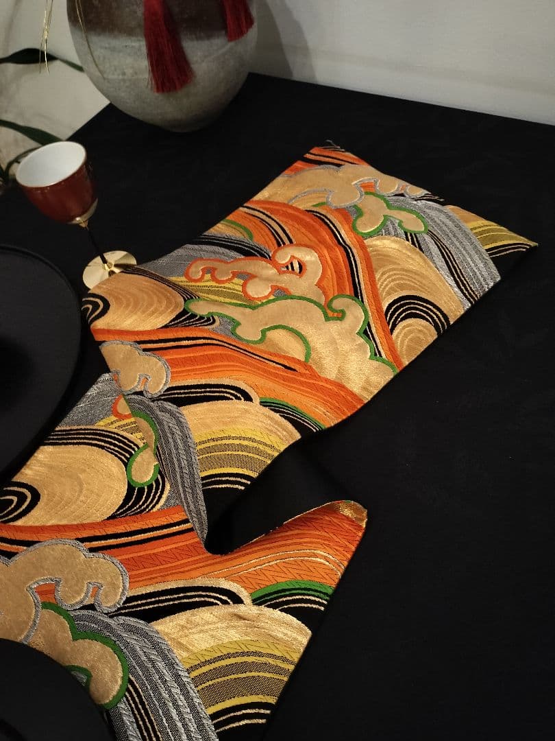 A926豪華‼️節分‼️波模様‼️正絹テーブルランナー1ｍ97cm