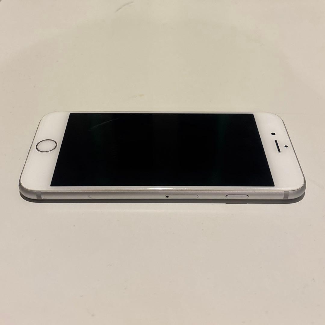 iPhone 6S シルバー 64GB