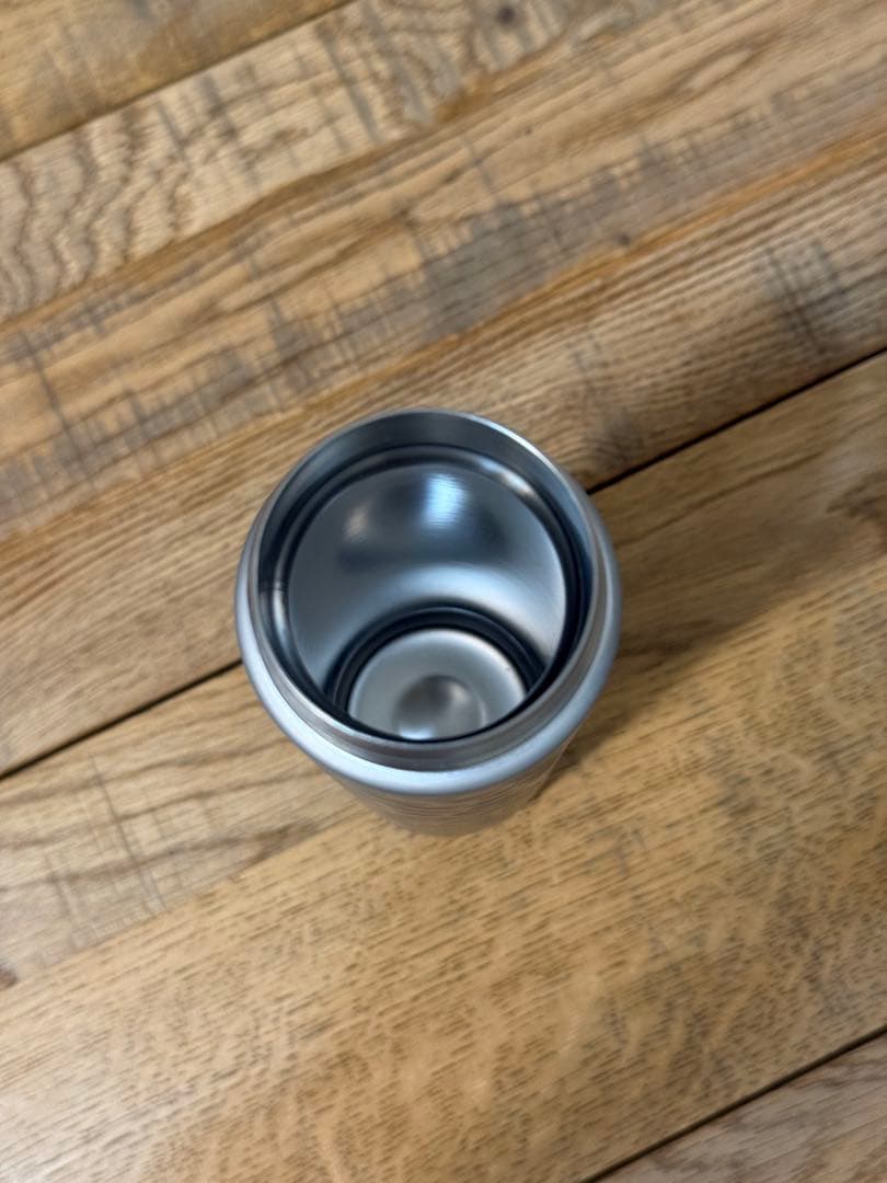 新品 TSUTSU ステンレス製携帯用まほうびん TS-270VN