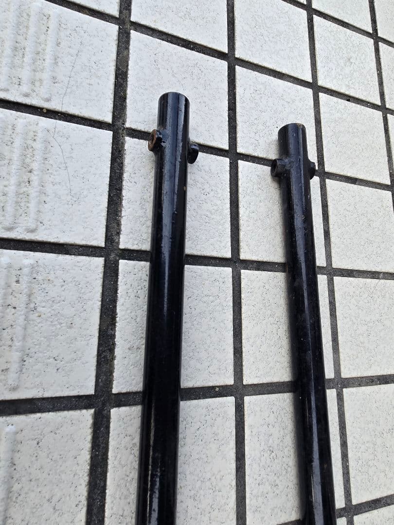 左右出マフラーステー FLSTC FLSTN エボtc88tc96 ソフテイル