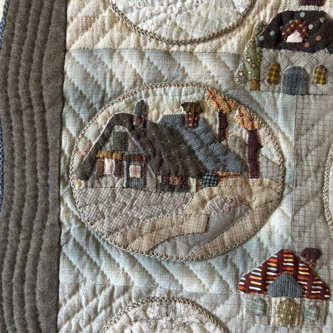 ハンドメイド　キルト　パッチワーク　風景デザイン タペストリー