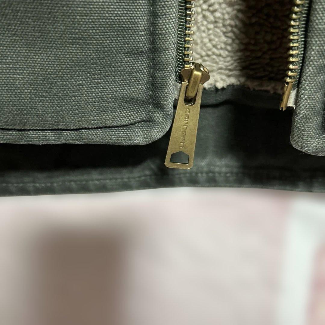 美品　Carhartt ダックベスト モスグリーン Lサイズ