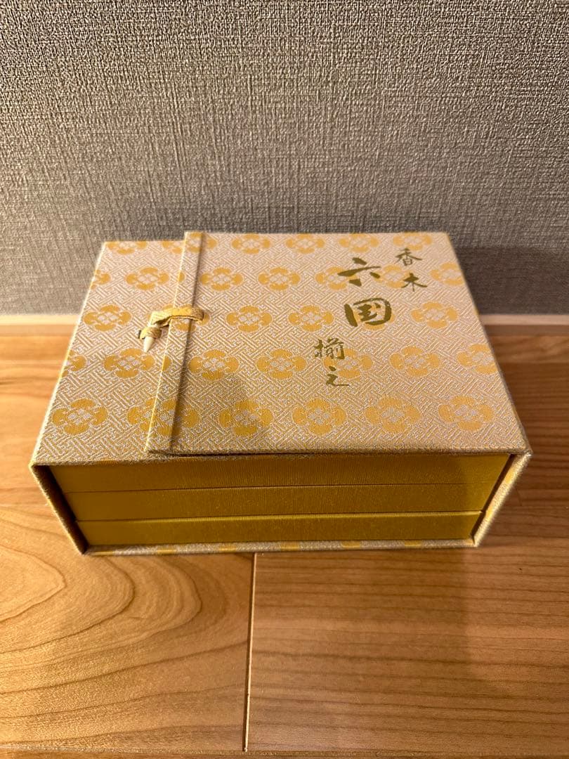 香木六国　 伽羅　 梅栄堂製　沈香　香道具　美品
