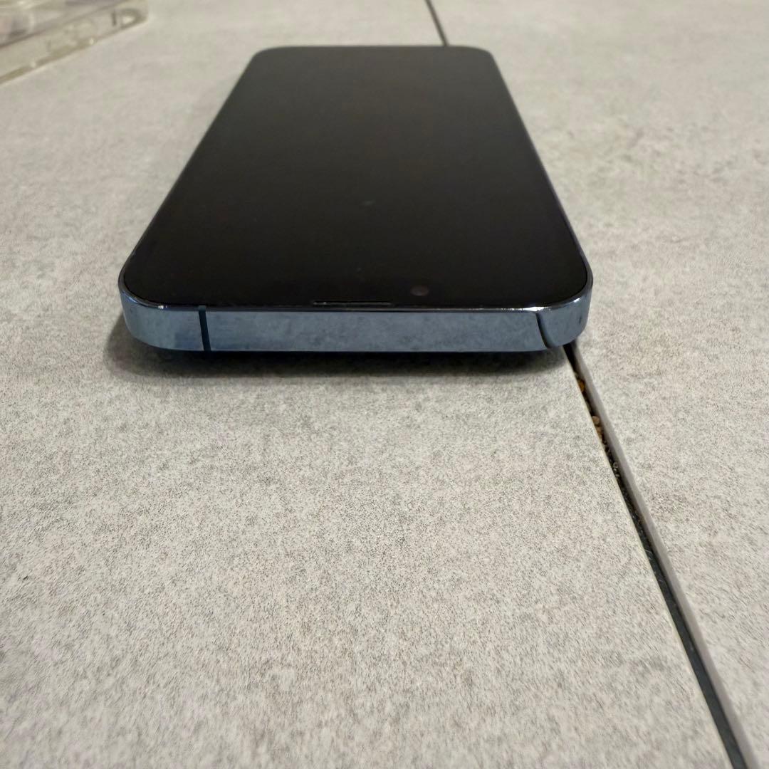 Apple iPhone13pro 256GB SIMフリー　本体のみ