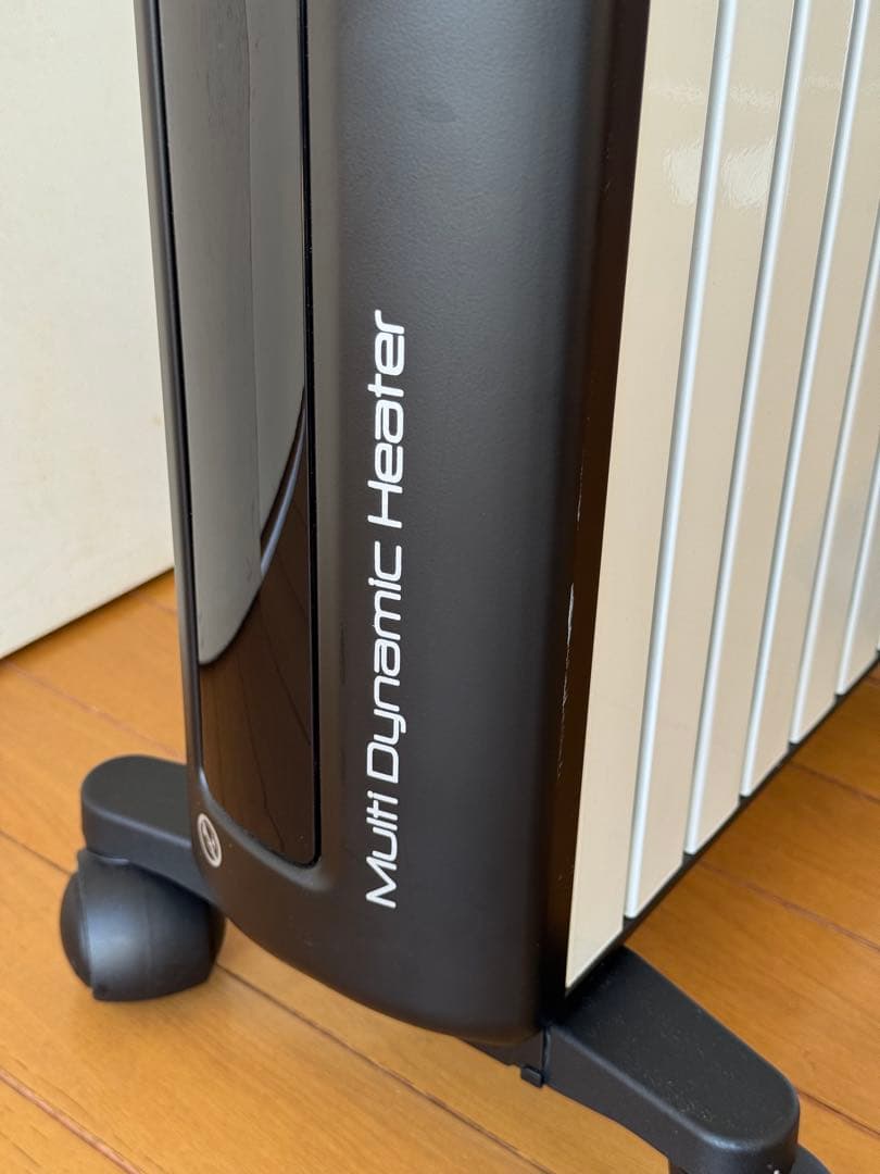 【美品】デロンギマルチダイナミックヒーターMDH15-BK