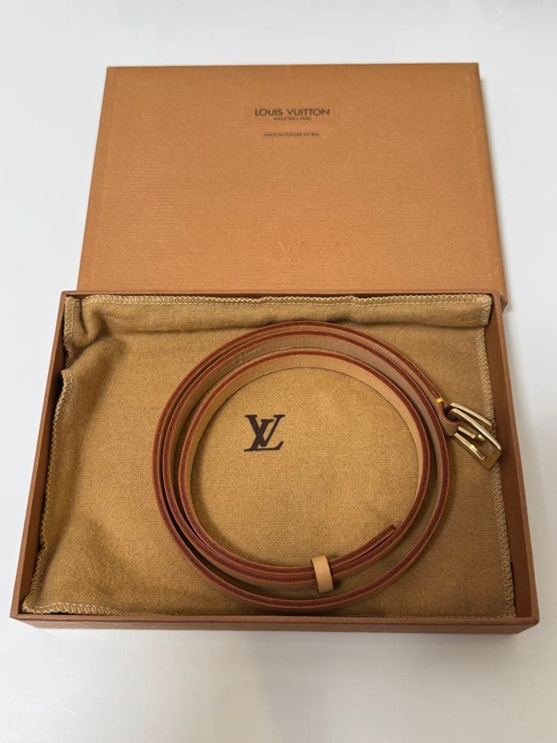 【sarry】LOUIS VUITTON ベージュ レザーベルト