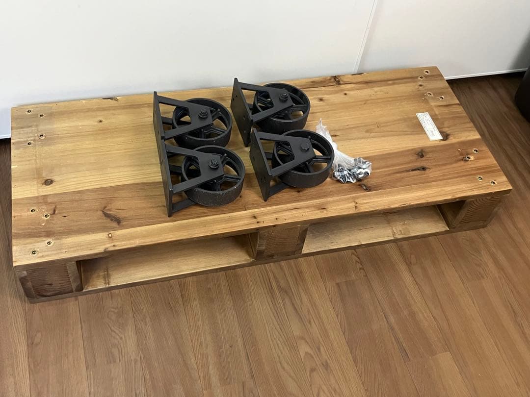 関家具 クラッシュゲート バンズ コーヒーテーブル Knot antiques?