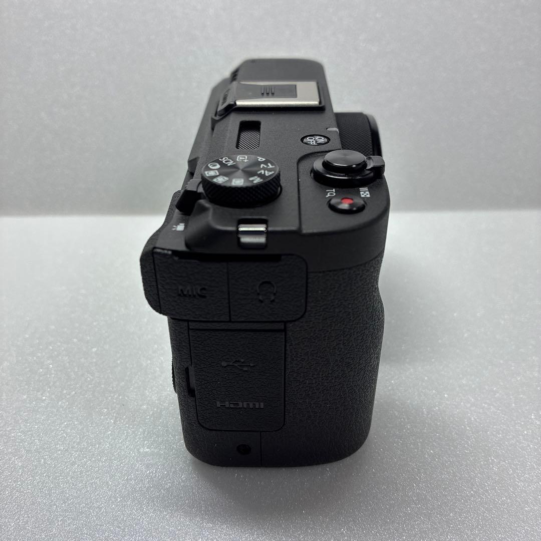 キャノン　Canon PowerShot V1