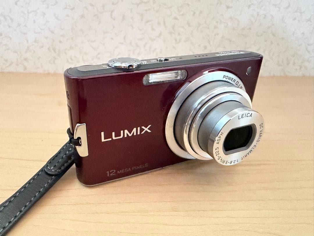 Panasonic LUMIX デジタルカメラ ワインレッド　DMC-FX60