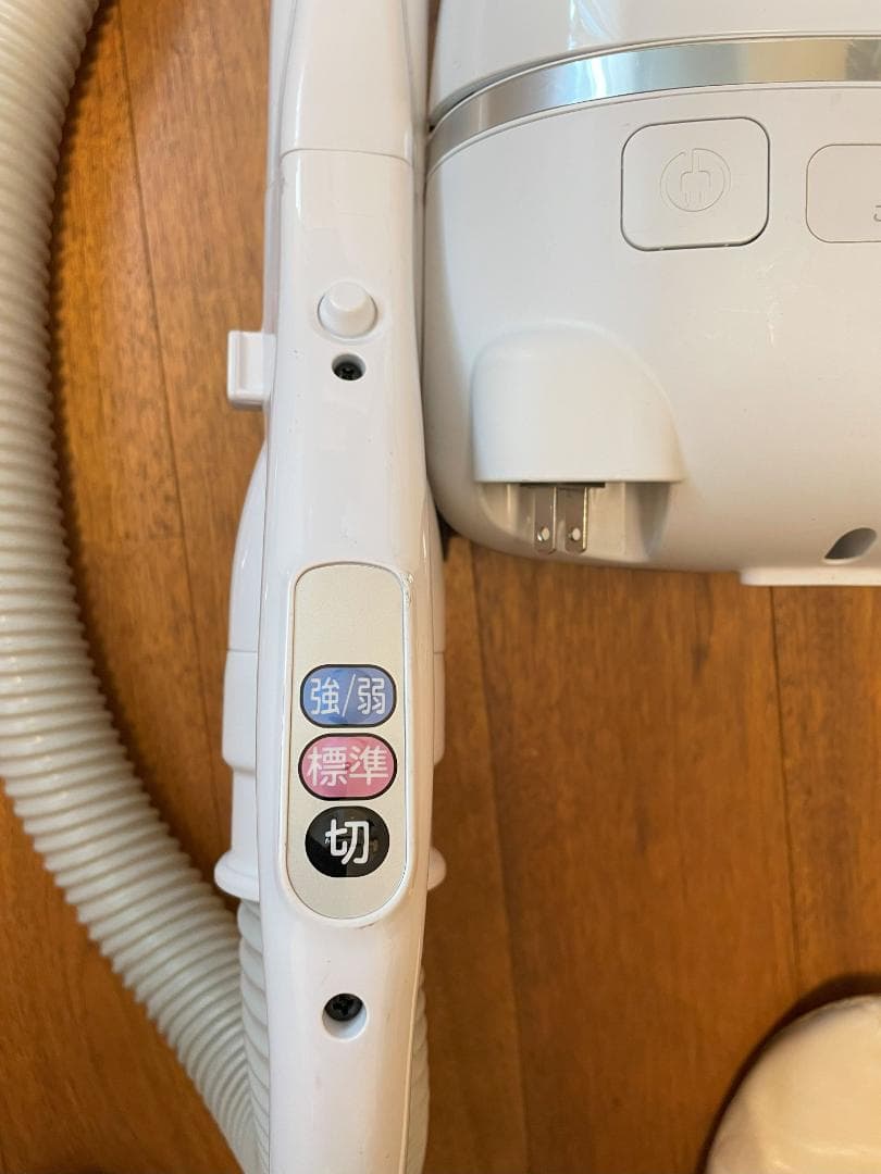 とりのこ　日立掃除機 CV-KV70H 2022年製