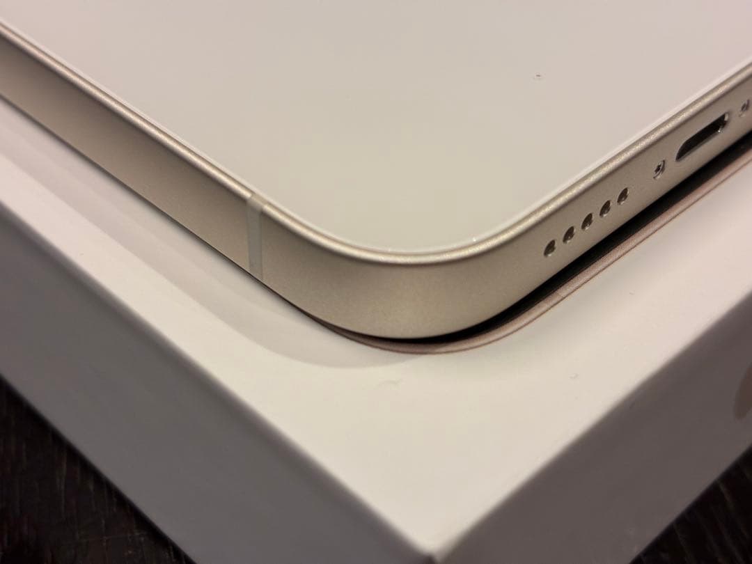 iPhone 14 128GB スターライト MPUQ3J/A SIMフリー