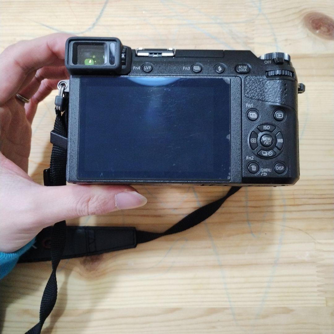 デジタルカメラ LUMIX DMC-GX7MK2