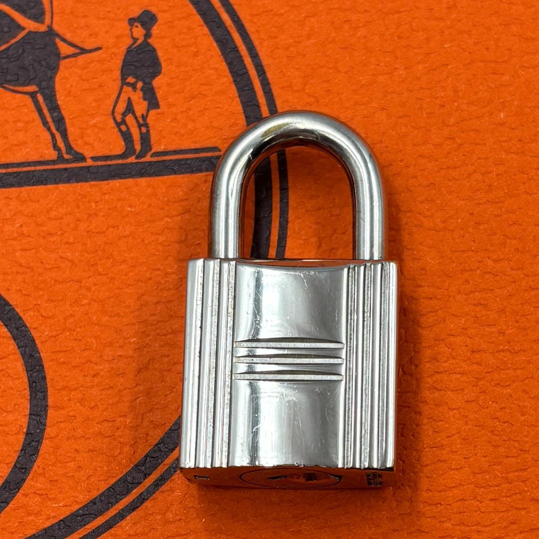 エルメス HERMES カデナ/南京錠 鍵セット No.121 シルバー 美品