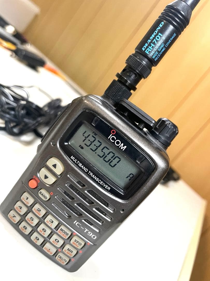 の*ん様 ☆美品☆ ICOM IC-T90 50/144/430MHz 14点セ