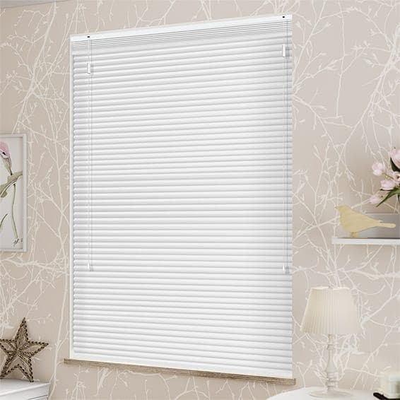 未使用　ハニカムシェード　ホワイト 111×77