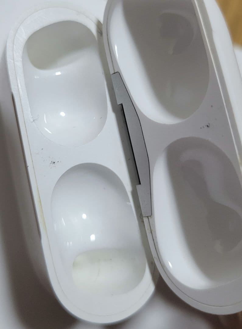 Apple Airpods Pro 2世代 Lightning