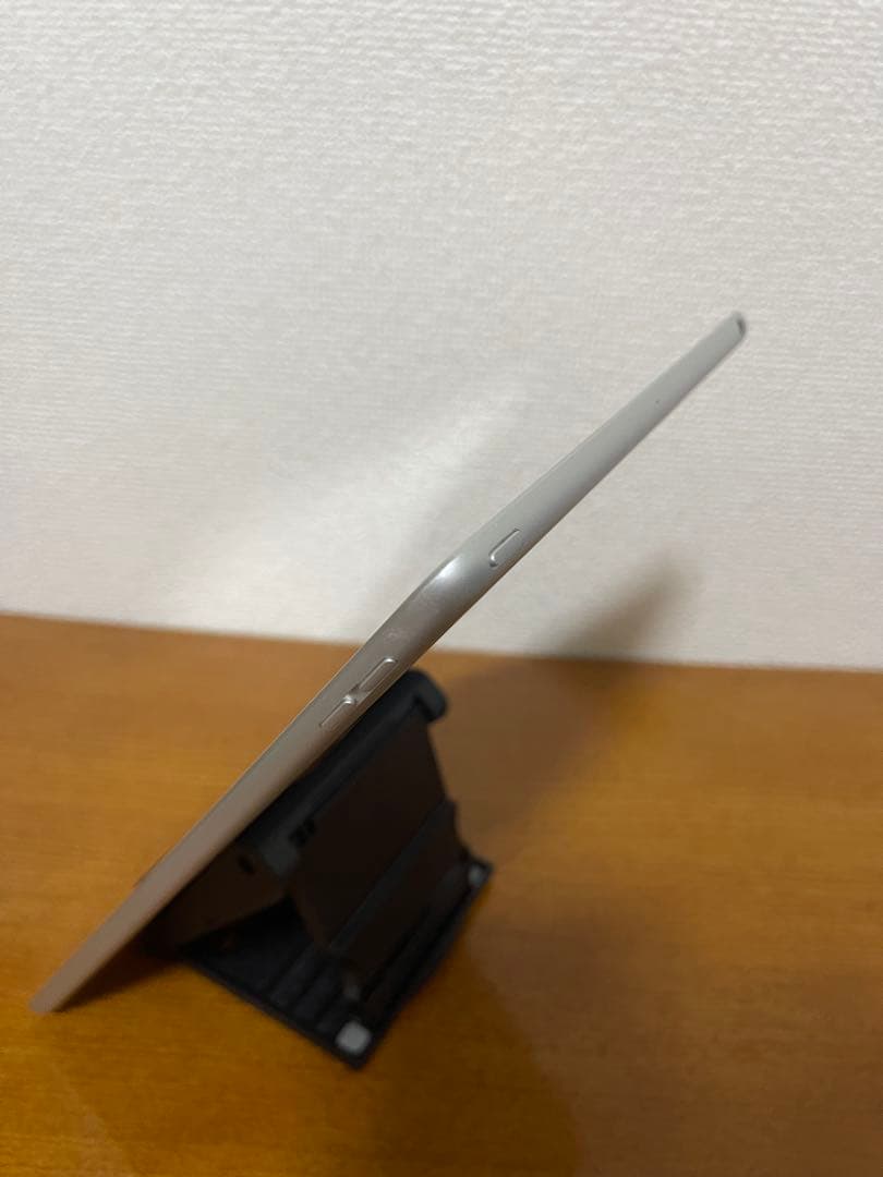 iPad 第8世代 10.2インチ 32GB WiFi モデル