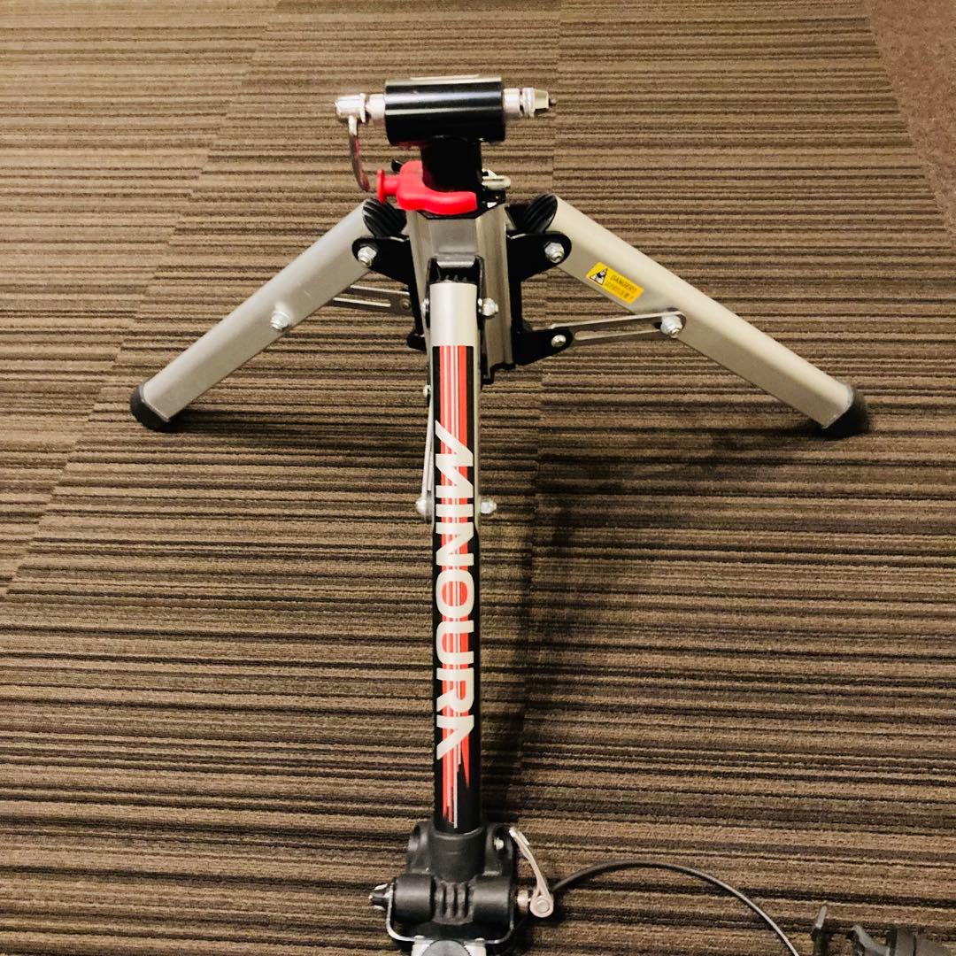 MINOURA FG540ハイブリッドローラー