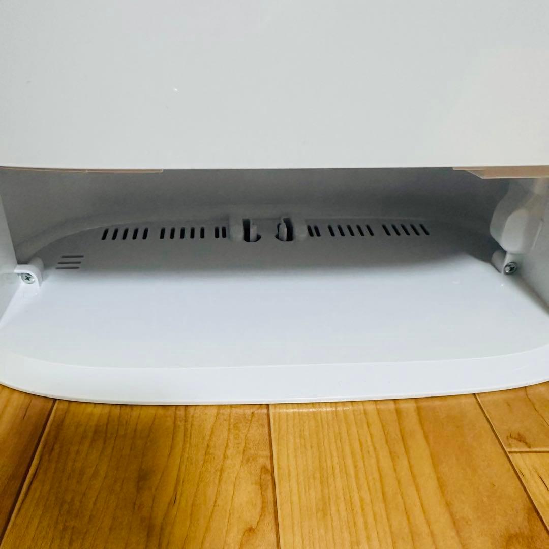 美品✨Panasonic 衣類乾燥除湿機 F-YZVX60-H ナノイ一14畳