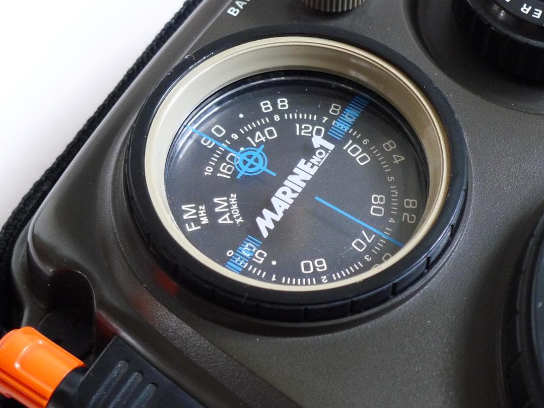 値下)ナショナルパナソニック防浸形AMFMラジオ RF-622 MARINE-1