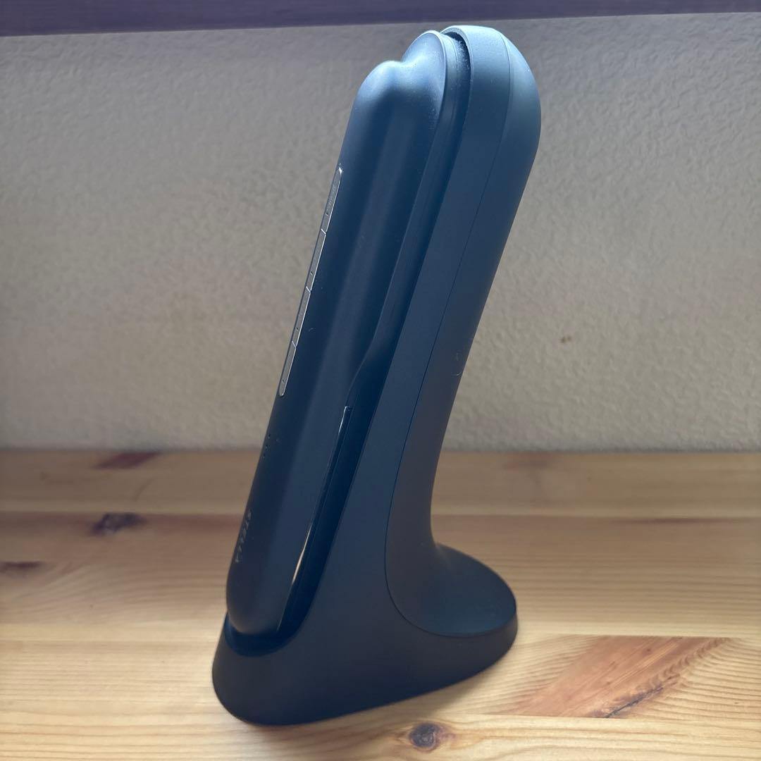 STELLA レーザー&EMSリフトブラシ PRO